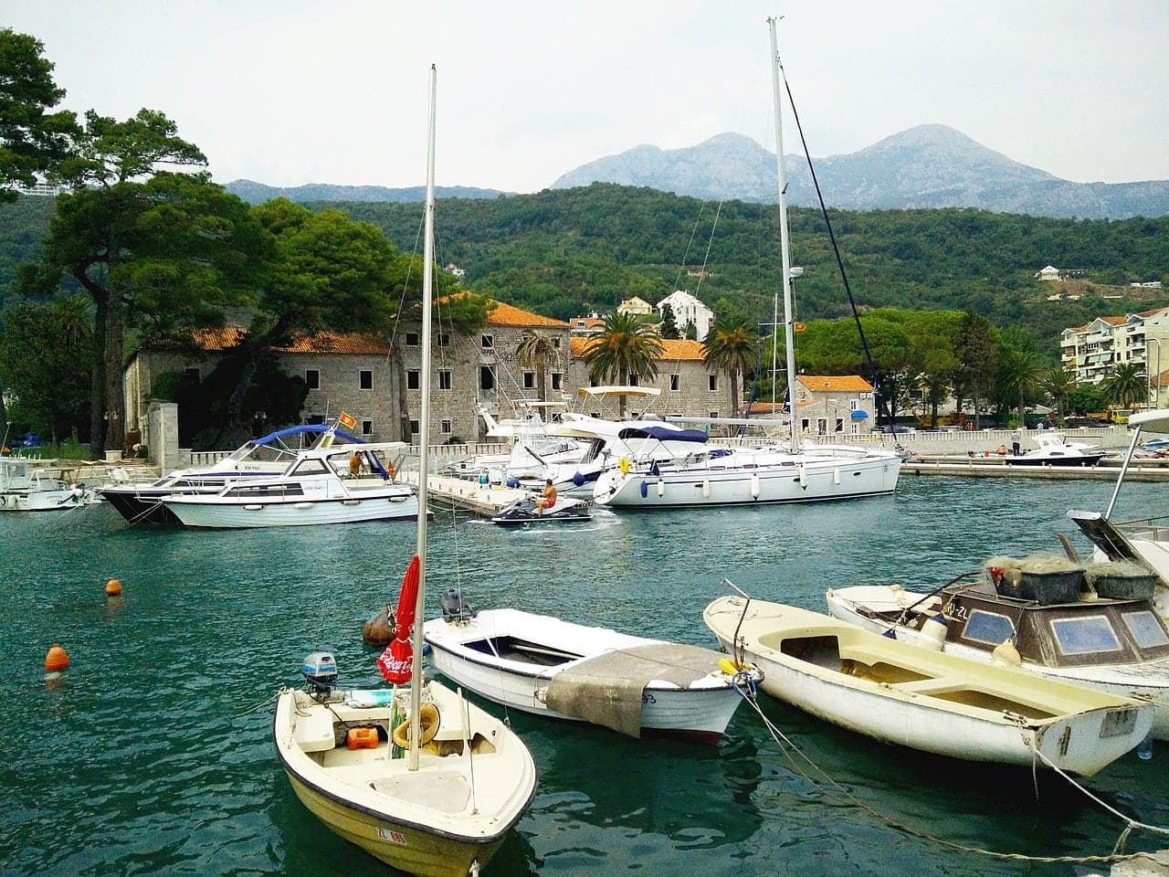 Lazure Marina